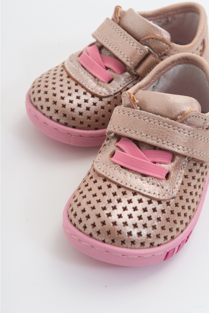 Mnpc Çocuk Ayakkabıları