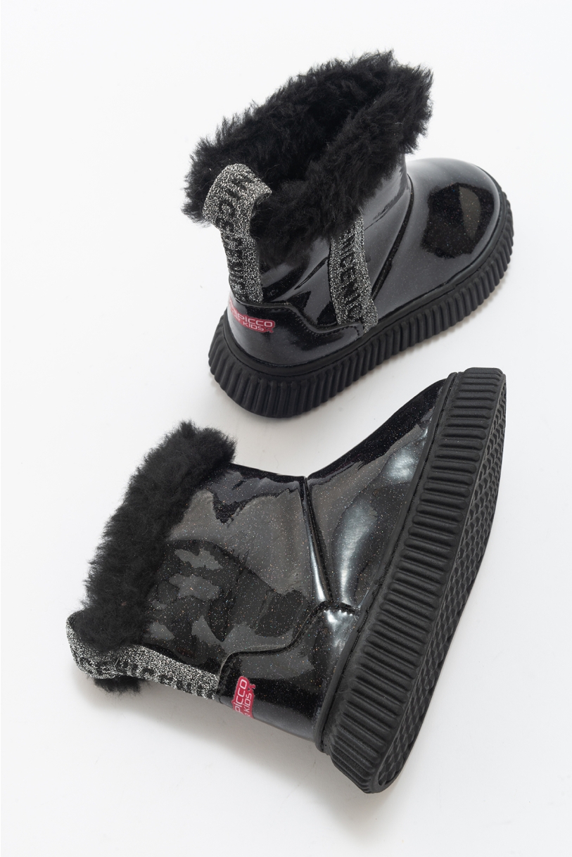 Mnpc Çocuk Ayakkabıları