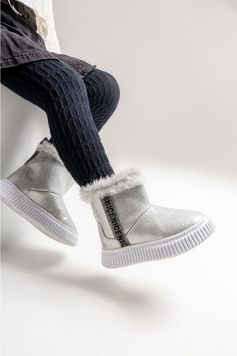 Mnpc Çocuk Ayakkabıları