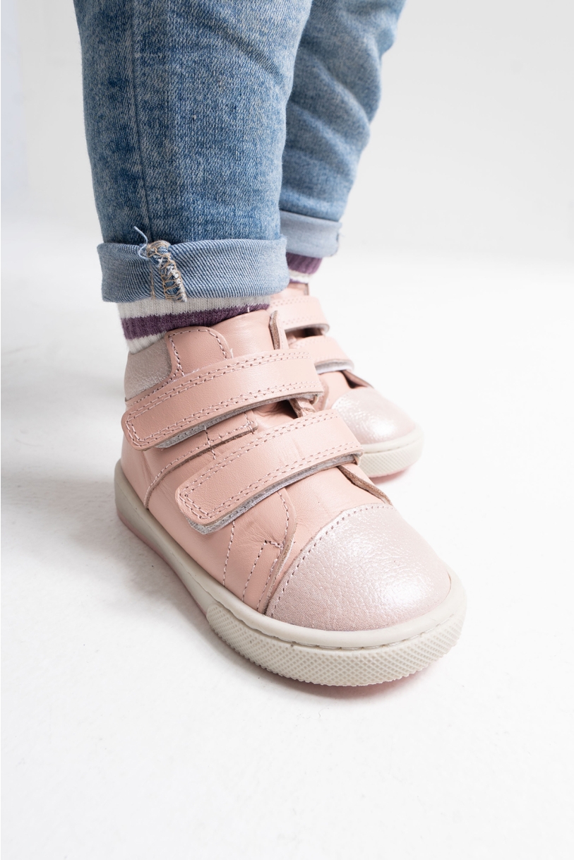 Mnpc Çocuk Ayakkabıları