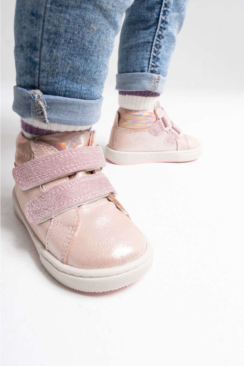 Mnpc Çocuk Ayakkabıları