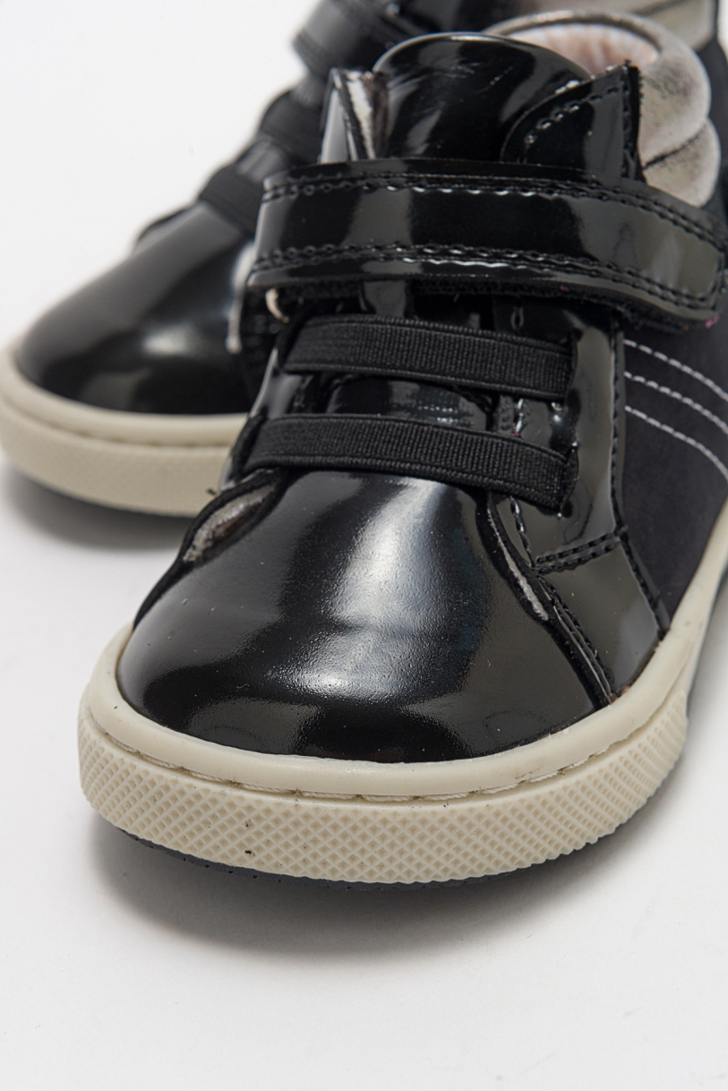 Mnpc Çocuk Ayakkabıları