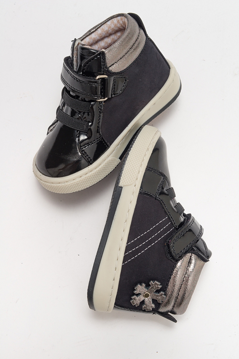 Mnpc Çocuk Ayakkabıları